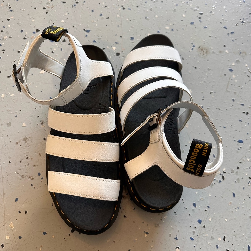 Dr. Martens BLAIRE WOMEN'S PISA LEATHER STRAP SANDALS